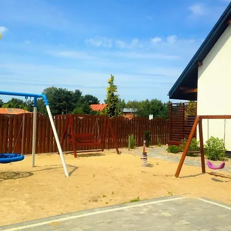 Feriehus Piaskowa Polana *